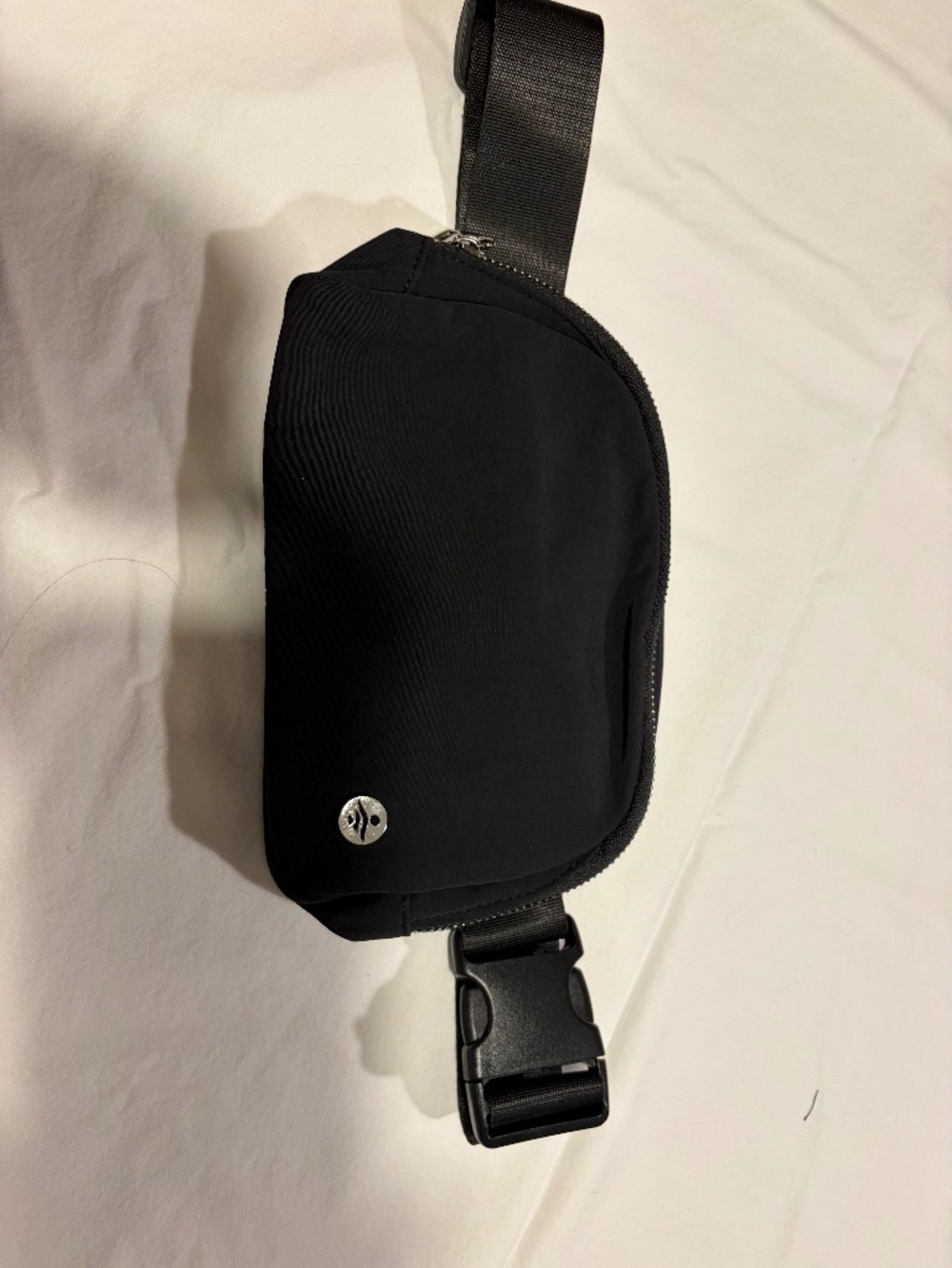 HALARA - cross body